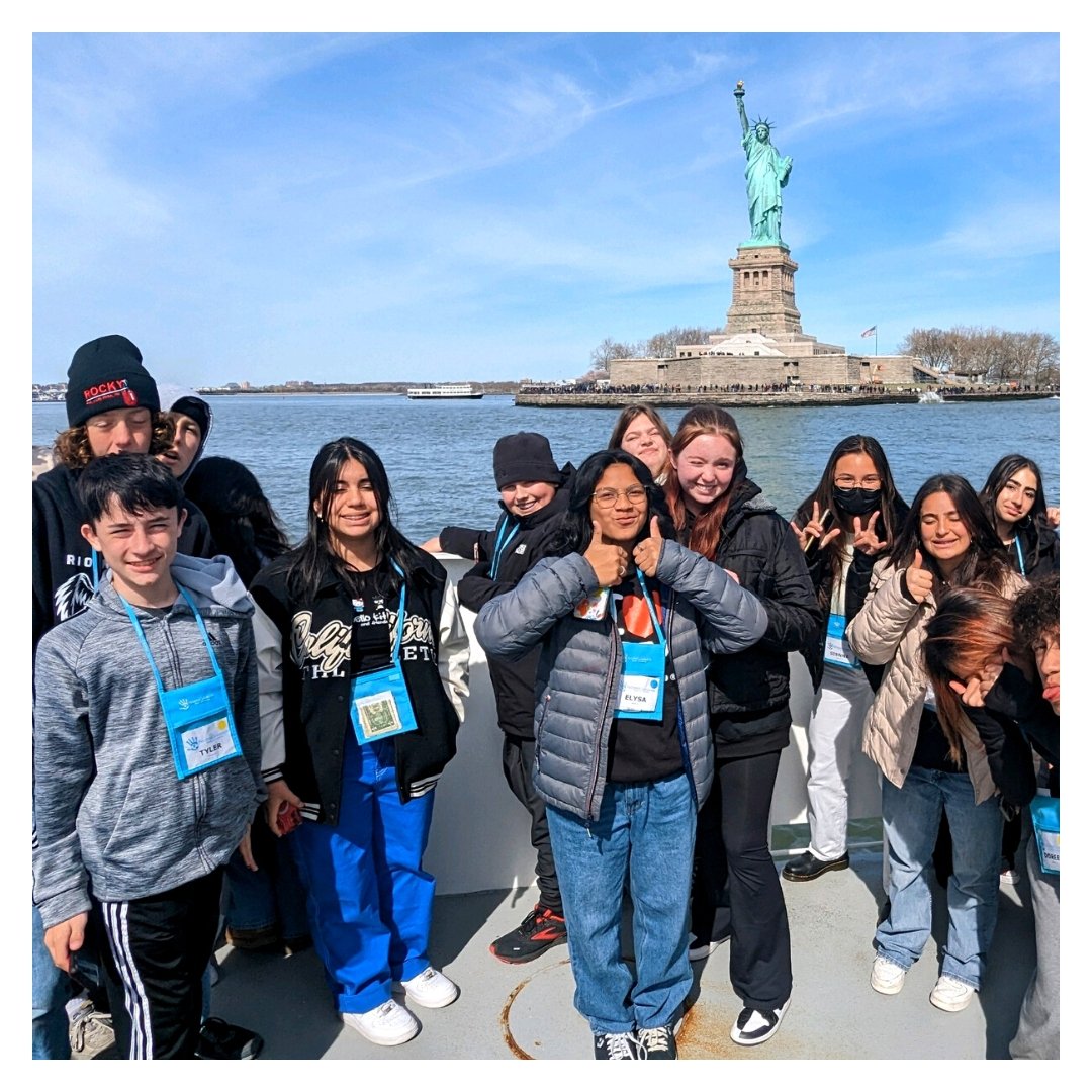 Insta NYC Statue of Liberty